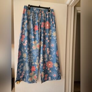 Wide Leg Pants in Blue Floral Print